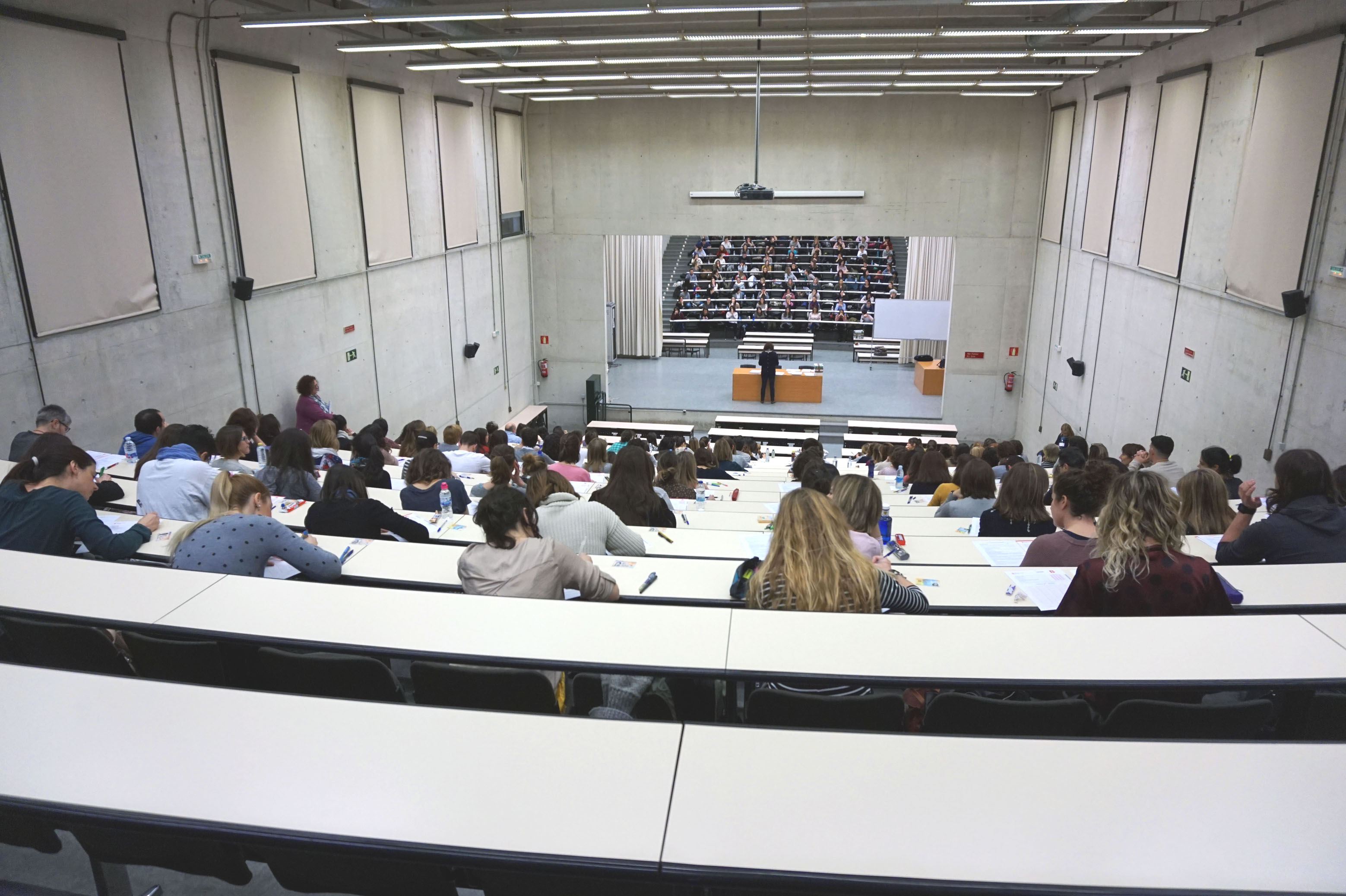 Un examen de oposición en la Universidad Pública de Navarra. 
